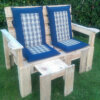 recycled pallet bench