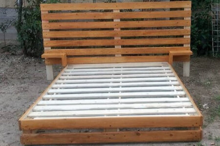 Ideas to Repurpose and Reuse Shipping Wood Pallets